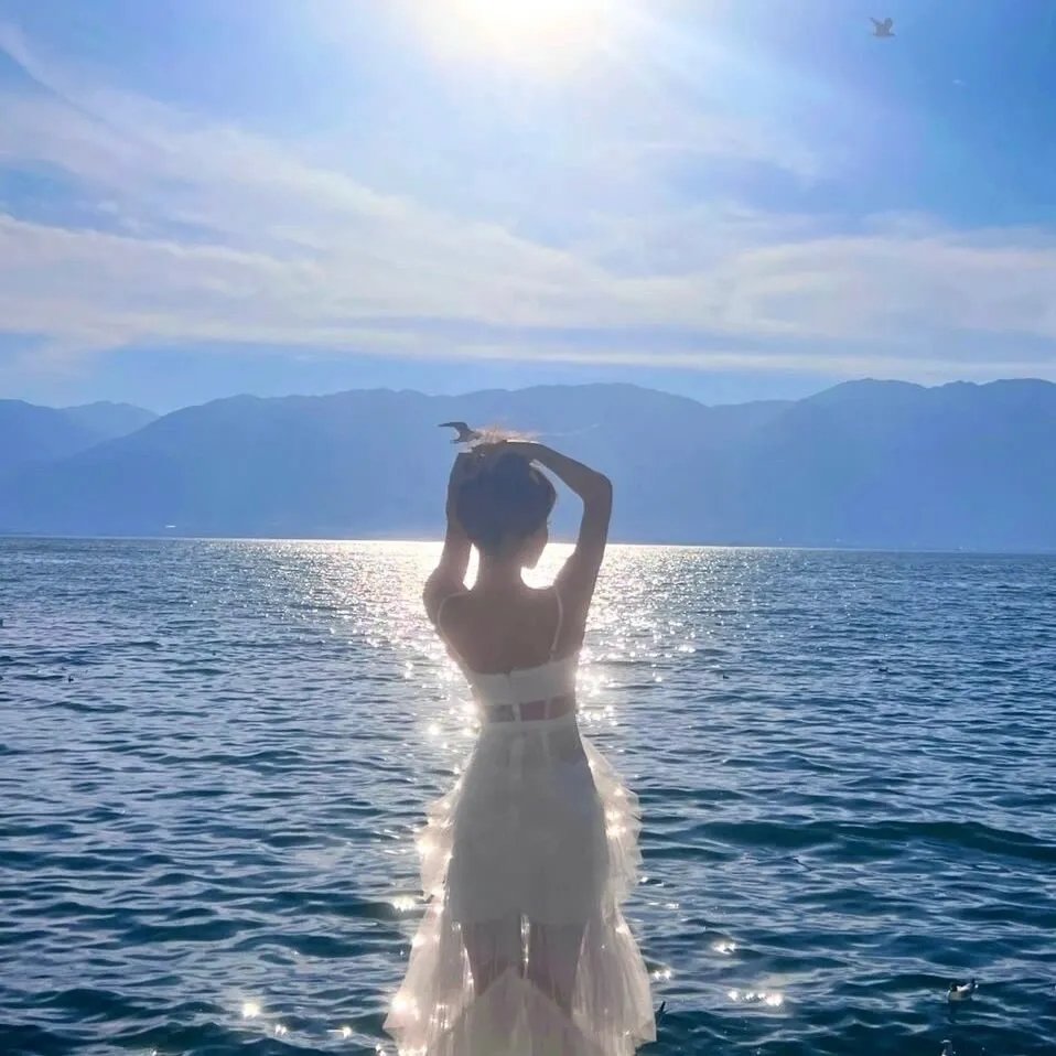致曾为神之众兽 海报